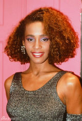 组图：惠特尼去世一周年 巨星珍贵旧照曝光