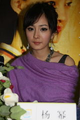 幻灯：《美人心计》开播 林心如否认拍还珠时不和