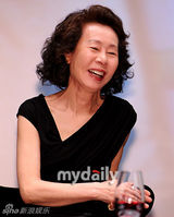 组图：金强宇等出席新片《钱的味道》发布会