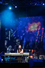 组图：热波音乐节首日 曲婉婷黄立行等献唱