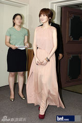 组图：林志颖张娜拉出席电影《一起飞》记者发布会
