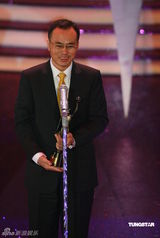 幻灯：香港金像奖现场 张经纬获新晋导演奖