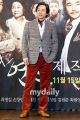 组图：车秀妍Fany悉数亮相 宣传新剧《暴风的恋人》