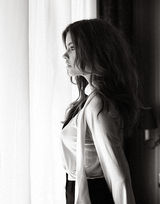 高清组图：匈牙利超模芭芭拉-帕尔文俏丽登封面