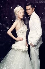 组图：边原刘思彤情人节大片 演绎极致浪漫