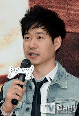 组图：前Fin.k.l成员成宥利李真新剧再聚首