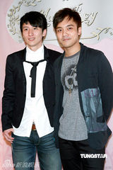 幻灯：周永恒赵颂茹摆婚宴 宁进卷入陈志云案受追访