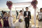 幻灯图：梁静茹海边婚礼花百万 李宗盛任司仪送祝福