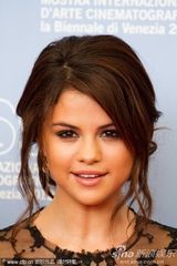 组图：威尼斯电影节时尚盘点之妆容发型