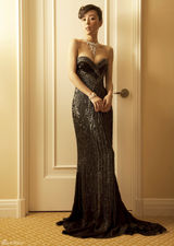 组图：张静初受国际品牌珠宝青睐 高雅气息璀璨绽放