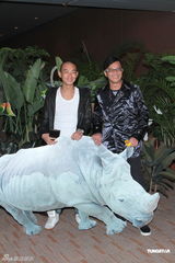 组图：吕慧仪结婚秀钻戒 陈志云等好友到场庆贺