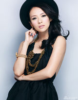 组图：章子怡称苏菲像自己 演绎“女丝”正能量