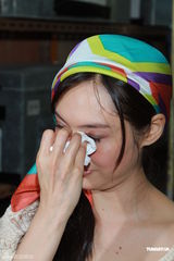 组图：朱茵提离世爱犬掩面痛哭 和黄贯中论及婚嫁