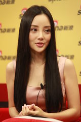 组图：《时光恋人》做客 李小璐谈当妈心态变化