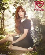 高清图：不老神话金喜善拍写真 现妩媚女人风情