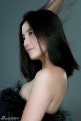 幻灯图：小宋佳最新写真清新妩媚  俏皮可爱秀美肌