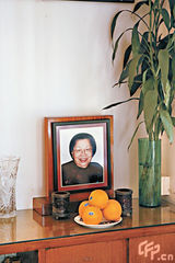 幻灯图集：一代奸角石坚病逝 从影半世纪终年96岁