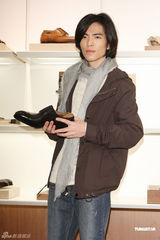 组图：萧敬腾入围最佳新演员 婉拒金像奖表演