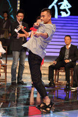 组图：梁山好汉上《水浒达人秀》 安以轩喜欢西门庆