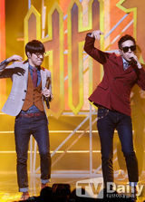 组图：SJ-M与MBLAQ等热唱《MCD》 2NE1夺冠