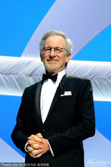 组图：开幕式现场斯皮尔伯格发言 慈祥可爱