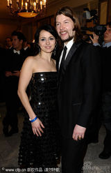 幻灯图：群星柏林出席电影活动 女星盛装亮相抢镜