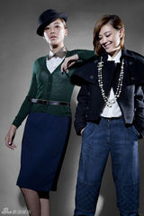 组图：应采儿拍大片玩双生 别出心裁展互动趣味