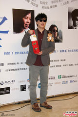 组图：担心盲胞舞台消失 萧煌奇站台送暖