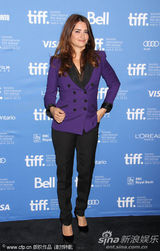 《Twice Born》发布会 佩内洛普-克鲁兹甜笑亮相