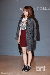 组图：TEENTOP金娜英等亮相品牌冬季时装展