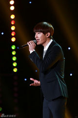 组图：榜上榜首期SJ-M夺一位 节目显稚嫩