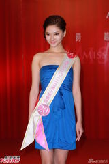 组图：中华赛区入围亚姐亮相 纹身佳丽不担心扣分