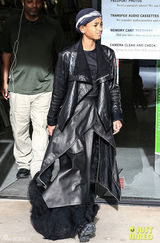 组图：帅气萝莉维罗史密斯潮爆出街