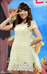 组图：韩国KBS台新每日剧《愿为你摘星揽月》记者会