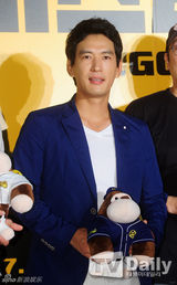 组图：李敏镐少女时代等群星助阵《大明猩》