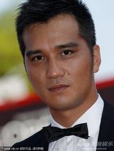 组图：《赛德克-巴莱》首映 徐若瑄露背礼服性感