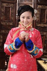 高清图：《俏媳妇》全家福曝光 苑琼丹等喜见戴娇倩 