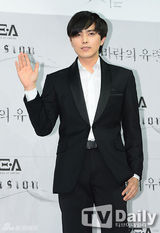 组图：帝国之子新专辑发布时隔2年整体回归