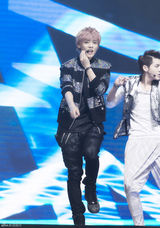 高清组图：EXO-M鹿晗迎接23周岁生日清新萌少年