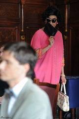 组图：男星妖娆上演女装诱惑 哪个最雷人？