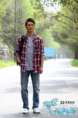 组图：冯绍峰青葱剧照曝光 《命运》演帅气学长