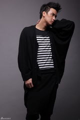 组图：巫迪文EP写真曝光 大方裸露“健康男色”