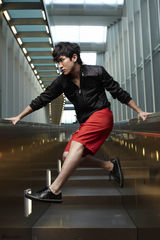 组图：李治廷变优雅绅士 活力四射演绎运动时尚