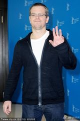 组图：《应许之地》发布会 马特-达蒙人气高