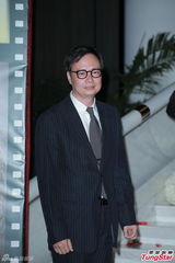 组图：黄百鸣子大婚众星出席 林峰吴千语恩爱