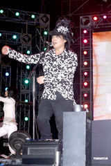 组图：林志玲献唱台北花博会 SHE与周杰伦接力开唱