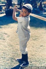 组图：杰克逊家族相册拍卖 迈克尔珍贵旧照大曝光