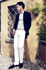 组图：明道写真登畅销榜首 典雅西装显时尚格调