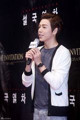 独家高清：《雪国列车》首映主创亮相大牌捧场