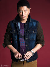 组图：任重型男写真 犀利眼神诉说不羁青春